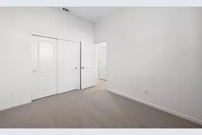 9452 N Kiefer Boulevard, Sacramento, CA 95826 - Photo 25