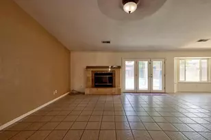 1111 E Donna Dr, Merced, CA 95340 - Photo 9