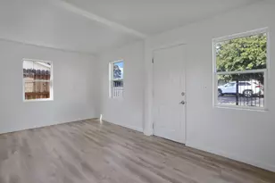 1501 Sierra Ln, Stockton, CA 95205 - Photo 11
