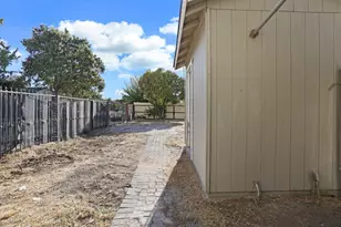 1501 Sierra Ln, Stockton, CA 95205 - Photo 31