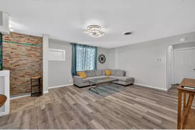 370 Pine Way, Yuba City, CA 95991 - Photo 5