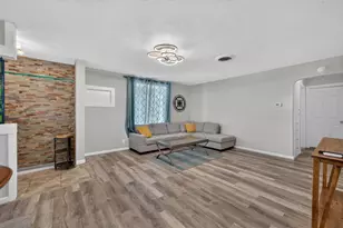 370 Pine Way, Yuba City, CA 95991 - Photo 5