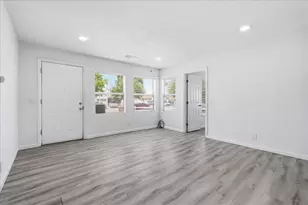 3928 Elm, Sacramento, CA 95838 - Photo 9