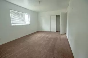7966 MacArthur Blvd, Oakland, CA 94605 - Photo 9