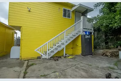 7966 Macarthur Boulevard #B, Oakland, CA 94605 - Photo 1