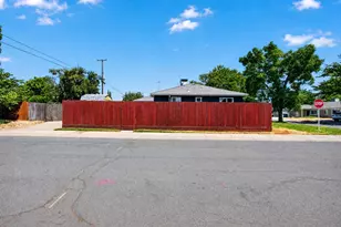 5020 Whittier Dr, Sacramento, CA 95820 - Photo 29