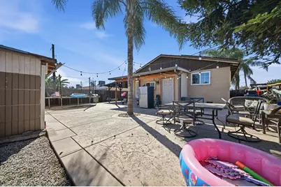 1935 E 13th Street, Stockton, CA 95206 - Photo 15