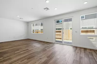 1272 Leonhardt Loop, Lincoln, CA 95648 - Photo 5