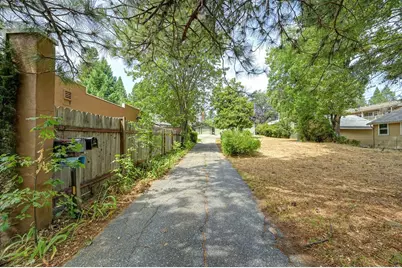 516 Whiting Street, Grass Valley, CA 95945 - Photo 3