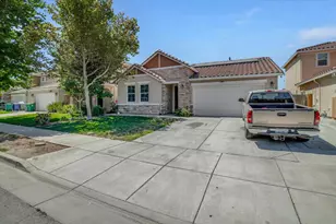 1525 Mayweed Dr, Los Banos, CA 93635 - Photo 5
