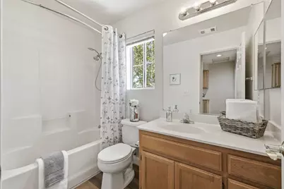 9365 Windrift Lane, Elk Grove, CA 95758 - Photo 21