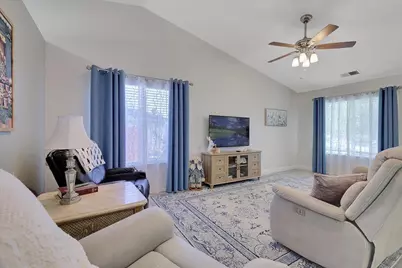 6102 Spinnaker Way, Linda, CA 95901 - Photo 5