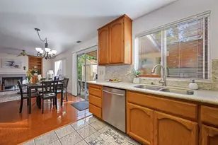 8924 Bear Park Ct, Elk Grove, CA 95758 - Photo 29