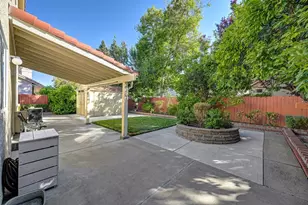 8924 Bear Park Ct, Elk Grove, CA 95758 - Photo 17