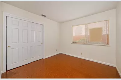 8924 Bear Park Ct, Elk Grove, CA 95758 - Photo 35