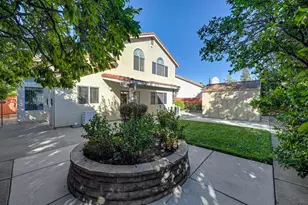 8924 Bear Park Ct, Elk Grove, CA 95758 - Photo 19