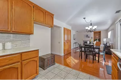 8924 Bear Park Ct, Elk Grove, CA 95758 - Photo 5
