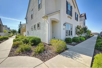 9299 Mystic Lake Aly, Sacramento, CA 95829 - Photo 11