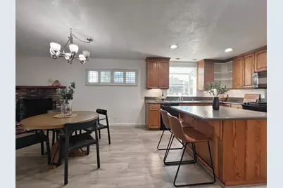 7313 Fairytale Street, Citrus Heights, CA 95621 - Photo 9