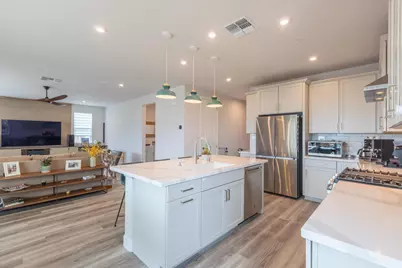 8170 Angsley Drive, Elk Grove, CA 95757 - Photo 21
