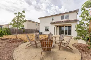 8170 Angsley Dr, Elk Grove, CA 95757 - Photo 61