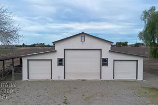 16012 Sycamore Ave, Patterson, CA 95363 - Photo 37