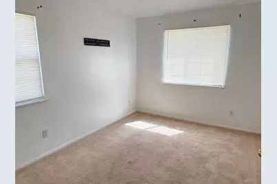 7718 Laramore Way, Sacramento, CA 95832 - Photo 17