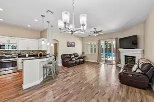 9656 Holly Glen Way, Elk Grove, CA 95757 - Photo 5