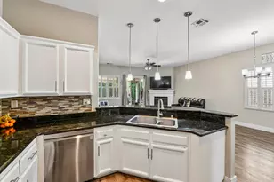 9656 Holly Glen Way, Elk Grove, CA 95757 - Photo 13