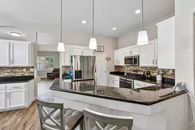 9656 Holly Glen Way, Elk Grove, CA 95757 - Photo 11