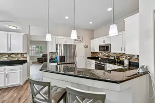 9656 Holly Glen Way, Elk Grove, CA 95757 - Photo 11