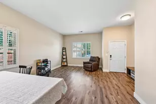 9656 Holly Glen Way, Elk Grove, CA 95757 - Photo 9