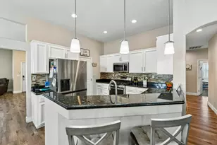 9656 Holly Glen Way, Elk Grove, CA 95757 - Photo 11
