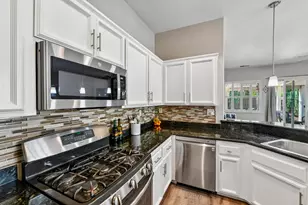 9656 Holly Glen Way, Elk Grove, CA 95757 - Photo 13