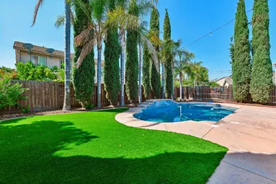 9656 Holly Glen Way, Elk Grove, CA 95757 - Photo 27