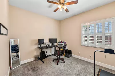 9656 Holly Glen Way, Elk Grove, CA 95757 - Photo 25