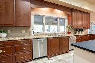 7108 Hillcrest Dr, Modesto, CA 95356 - Photo 15