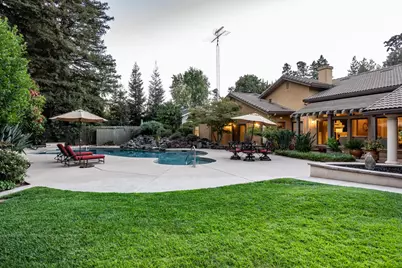 7108 Hillcrest Drive, Modesto, CA 95356 - Photo 49