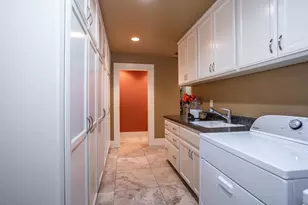 7108 Hillcrest Dr, Modesto, CA 95356 - Photo 35