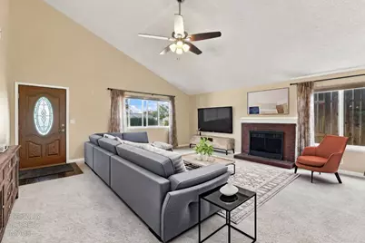 6890 Olive Tree Way, Citrus Heights, CA 95610 - Photo 3