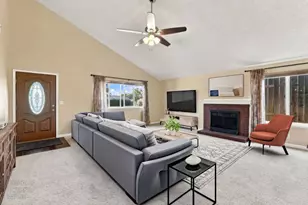 6890 Olive Tree Way, Citrus Heights, CA 95610 - Photo 3