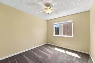 6890 Olive Tree Way, Citrus Heights, CA 95610 - Photo 15