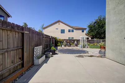 201 Waters Edge Drive, Waterford, CA 95386 - Photo 45