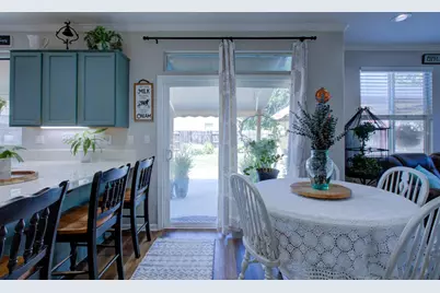 201 Waters Edge Drive, Waterford, CA 95386 - Photo 19