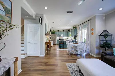 201 Waters Edge Drive, Waterford, CA 95386 - Photo 7