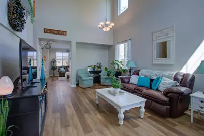 201 Waters Edge Drive, Waterford, CA 95386 - Photo 3