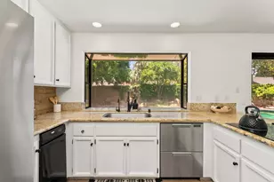 11321 Sutters Mill Cir, Rancho Cordova, CA 95670 - Photo 21