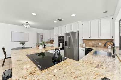 11321 Sutters Mill Circle, Rancho Cordova, CA 95670 - Photo 13