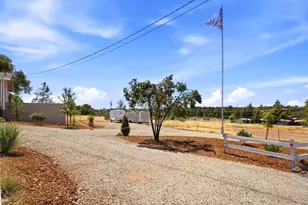 12050 Shale Ridge Ln, Auburn, CA 95602 - Photo 5