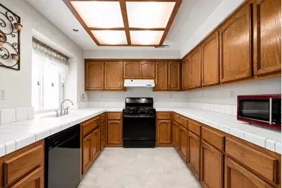 2588 Stonybrook Avenue, Merced, CA 95348 - Photo 9